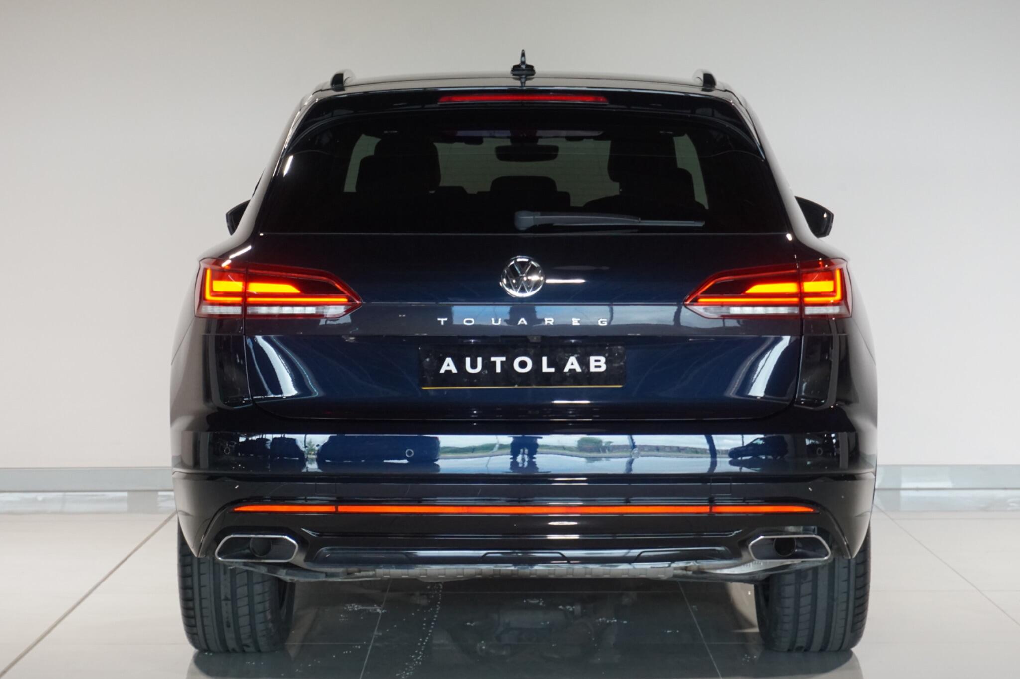Volkswagen Touareg 3.0 TDI V6 R-Line SUV 5dr Diesel Tiptronic 4Motion Euro 6 (s/s) (286 ps)